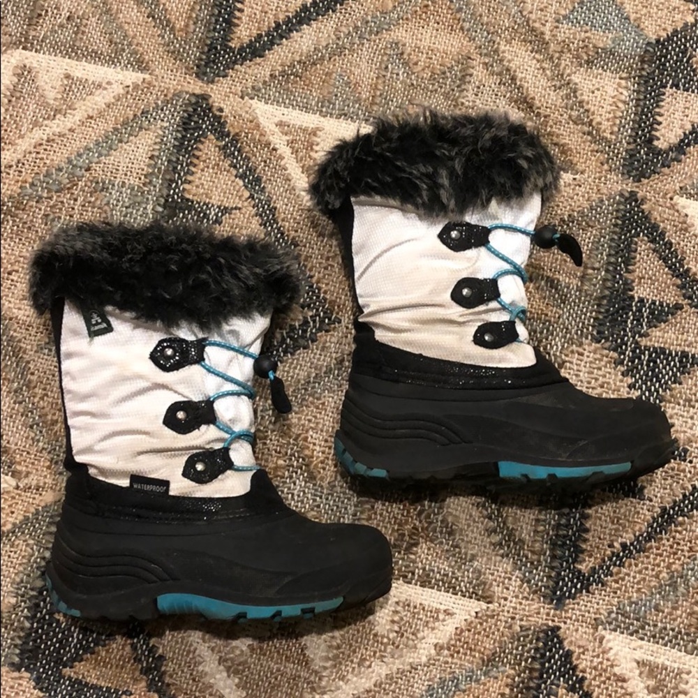 Girls Kamik Snow Boots White & Turquoise Size 13
